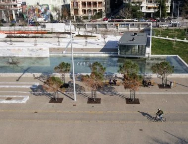 Θεσσαλονίκη: Βανδάλισαν τον Κήπο των Γλυπτών (φωτο)